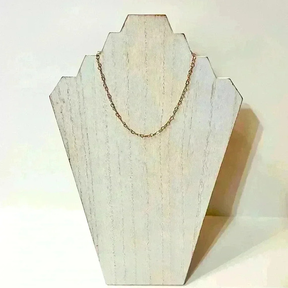 Dainty Heart Chain Necklace - Picture 1 of 2